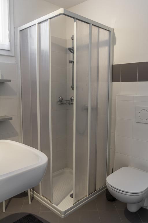 La Sciora Oliva Aparthotel Chiavenna Bagian luar foto